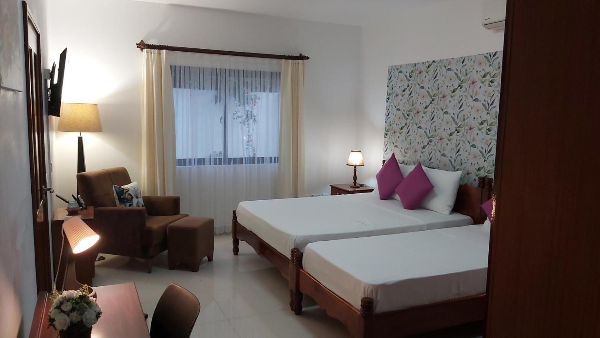 Emma'S Guest House And Self-Catering Au Cap 外观 照片
