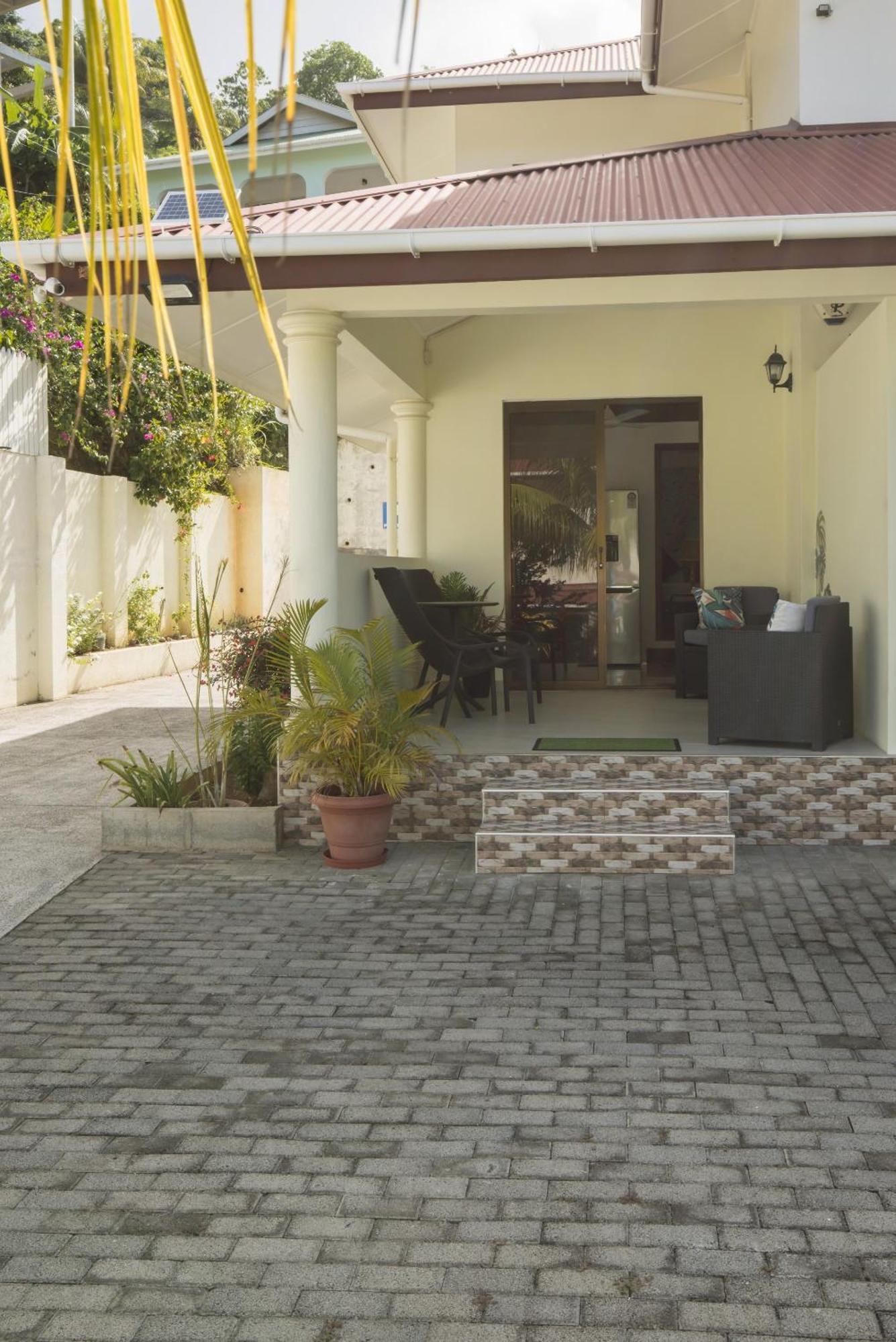 Emma'S Guest House And Self-Catering Au Cap 外观 照片