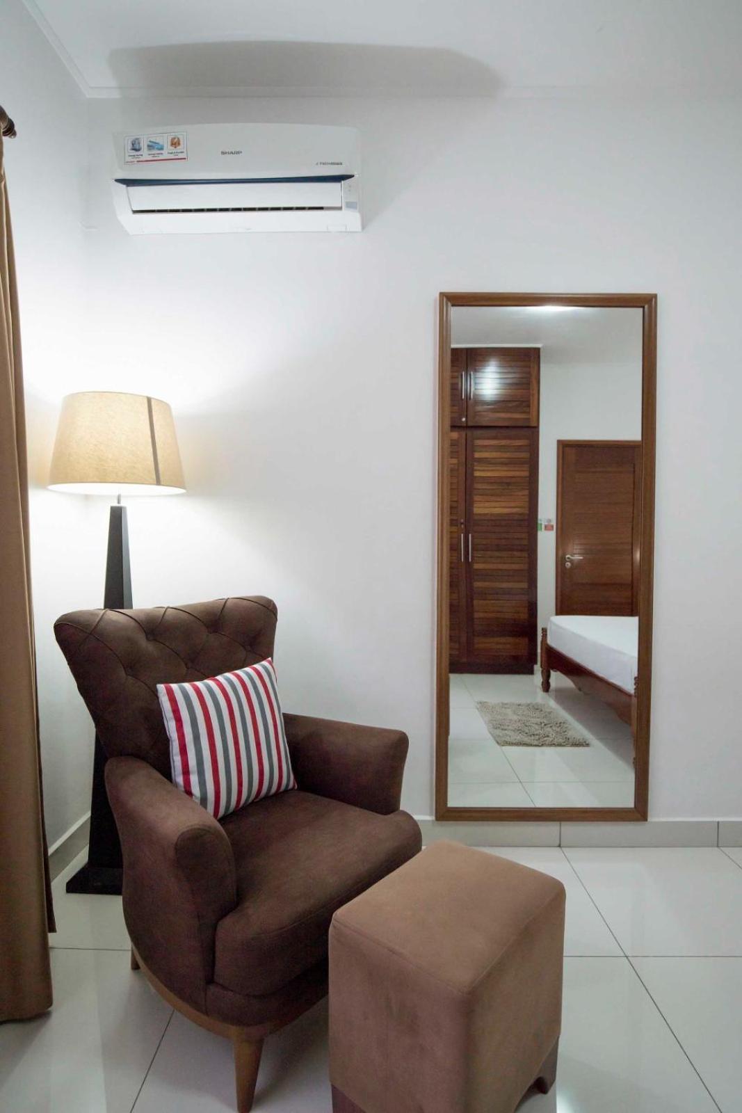 Emma'S Guest House And Self-Catering Au Cap 外观 照片