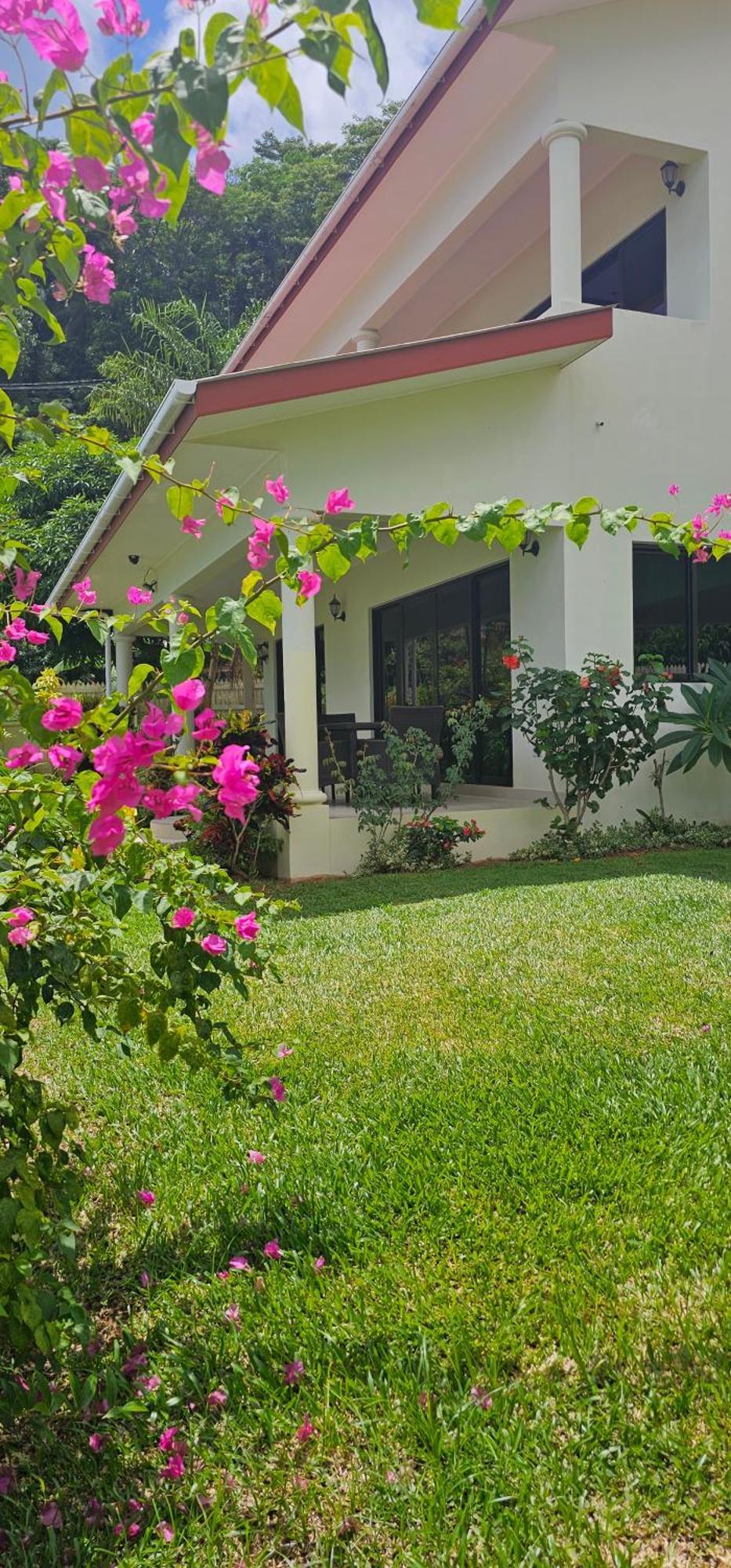 Emma'S Guest House And Self-Catering Au Cap 外观 照片